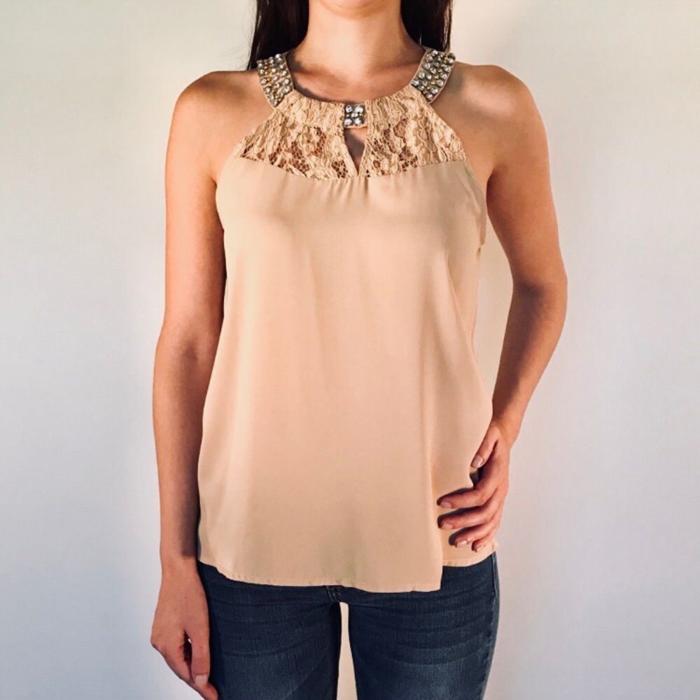 Angela Fashion - Lace and Jewel Embellished Top - Picture 2 of 6